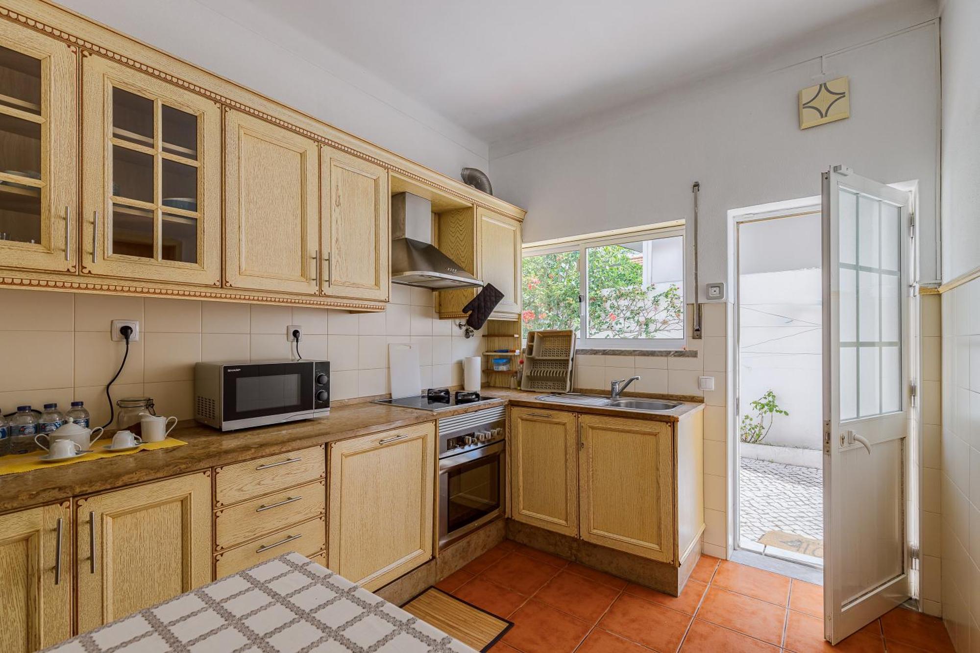 Local Erra Holiday home Coruche
